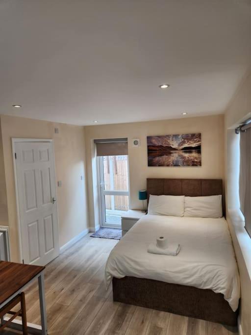 Beautiful Private En-Suite Room With Its Own Entry Bexleyheath Buitenkant foto